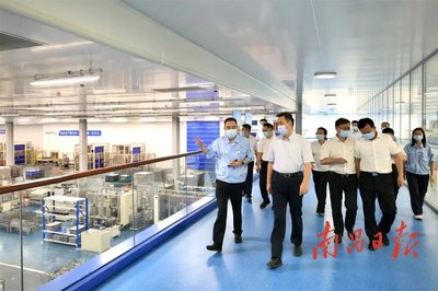李紅軍在南昌經(jīng)開區(qū)調(diào)研